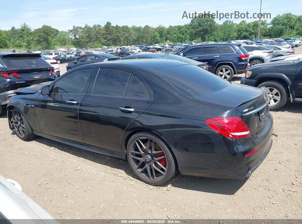 WDDZF8KB7LA746498 2020 MERCEDES-BENZ AMG E 63 Черный Панорамный вид салона 360°