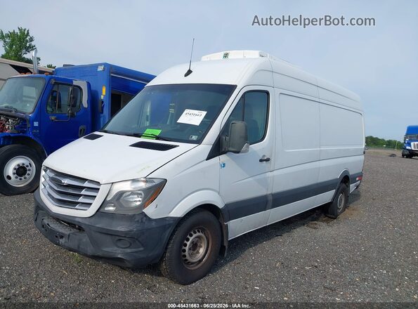 WDYPE8CD6JP614707 2018 FREIGHTLINER SPRINTER 2500 White Передня ліва чверть