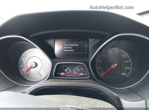 WF0DP3TH0G4117318 2016 FORD FOCUS RS Gray Vista de los asientos traseros