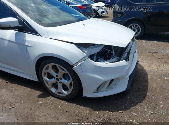WF0DP3TH0H4119734 2017 FORD FOCUS RS White 