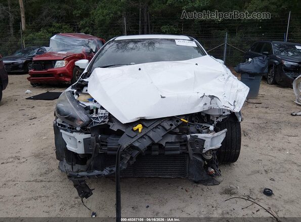 WF0DP3TH9H4120834 2017 FORD FOCUS RS White Vista interior trasera