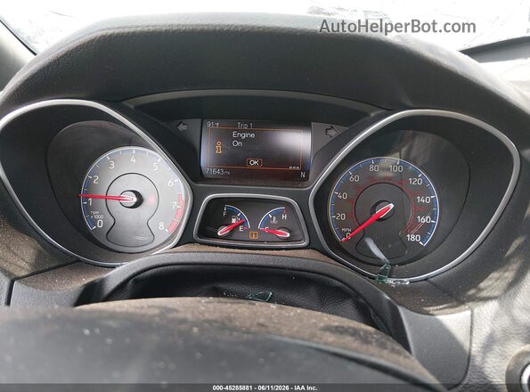 WF0DP3TH9H4122213 2017 FORD FOCUS RS White Widok tylnych siedzeń