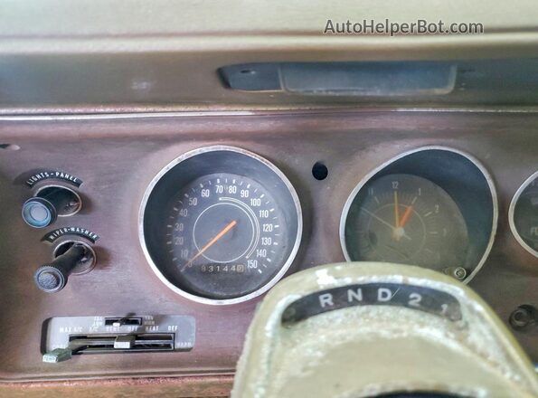 WH23G2G175336 1972 DODGE CHARGER Gold Widok zestawu wskaźników
