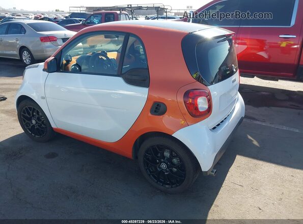 WMEFJ5DA2GK051930 2016 SMART FORTWO White Tył lewy