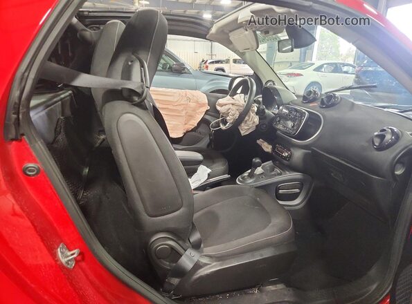 WMEFK5DA8HK116892 2017 SMART FORTWO White Widok tylnych siedzeń