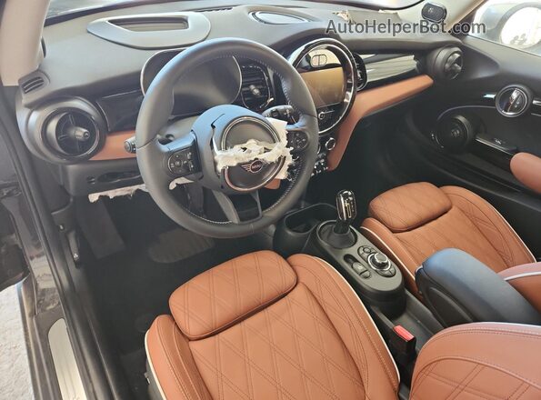 WMW13DJ03R2V55363 2024 MINI COOPER Black 