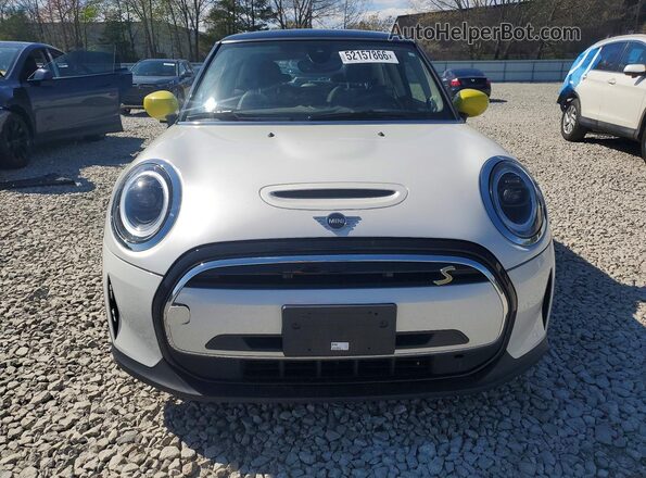 WMW13DJ09R2U66851 2024 MINI COOPER White Widok z przodu