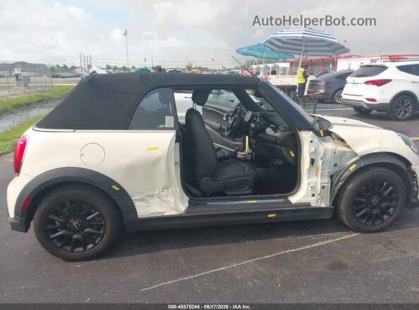 WMW23DL0XP3P61790 2023 MINI CONVERTIBLE Бежевый Вид спереди