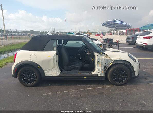 WMW23DL0XP3P61790 2023 MINI CONVERTIBLE Бежевый Панорамный вид салона 360°