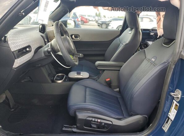 WMW23GD06T2X74732 2026 MINI COOPER Blue Vista interior delantera