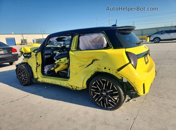 WMW23GD08S2W26273 2025 MINI COOPER Yellow 