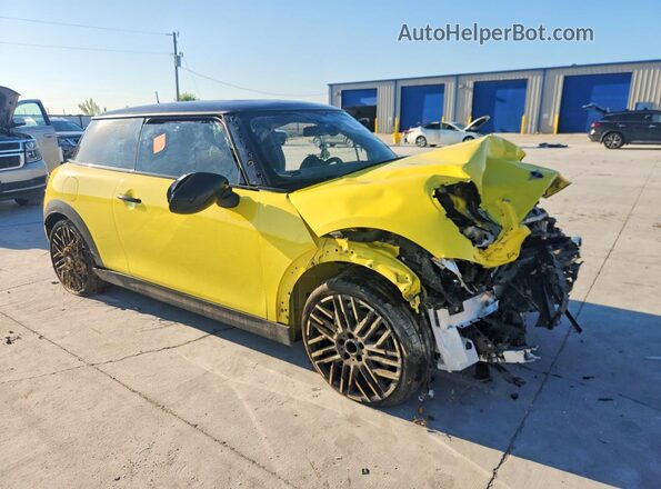 WMW23GD08S2W26273 2025 MINI COOPER Yellow 