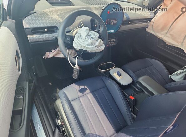 WMW23GD0XS2W25559 2025 MINI COOPER Серебряный Вид панели приборов