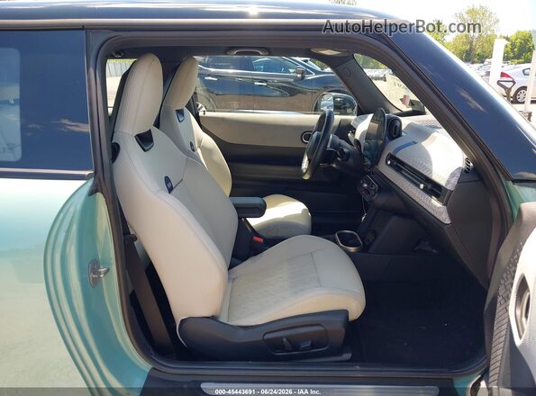 WMW23GD0XS2W35332 2025 MINI HARDTOP Blue Vista interior delantera