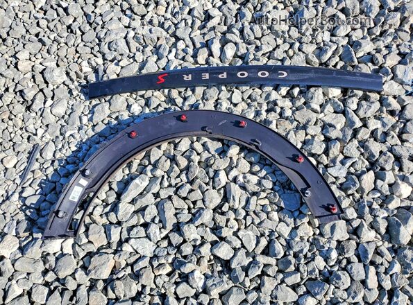 WMW23GD0XS2X14368 2025 MINI COOPER Бирюзовый Вид подкапотного пространства