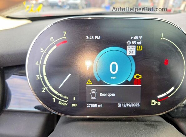 WMW53DH06R2U96882 2024 MINI COOPER Красный Вид панели приборов
