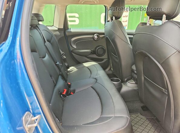 WMW53DK00N2R46285 2022 MINI COOPER Blue Vista de los asientos traseros