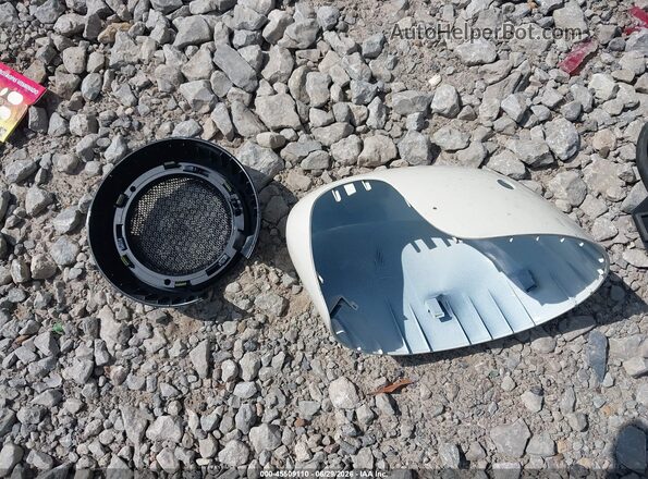 WMW53DK07N2R35669 2022 MINI HARDTOP White Instrument cluster view