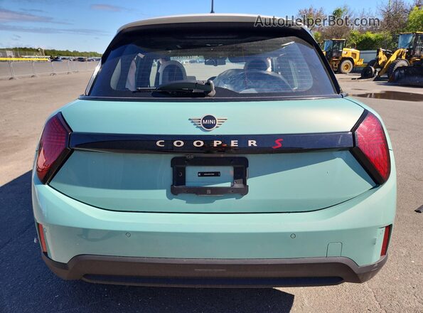 WMW53GD06T2Y03904 2026 MINI COOPER Зеленый 