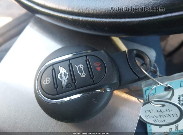 WMWLN9C38H2E50360 2017 MINI CLUBMAN Blue Dashboard view