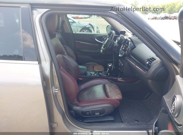 WMWLN9C54G2E16254 2016 MINI CLUBMAN Серый Вид салона спереди