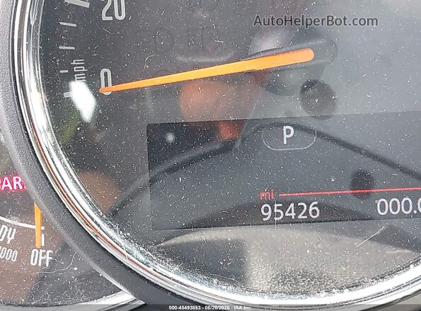 WMWLN9C56H2E49175 2017 MINI CLUBMAN Gray 