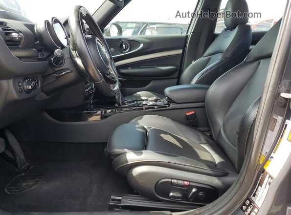 WMWLU5C31H2E84099 2017 MINI COOPER Серый Вид салона спереди