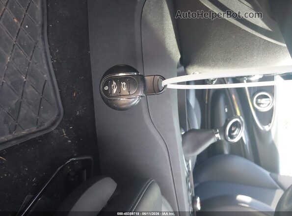 WMWLU5C53J2G03410 2018 MINI CLUBMAN Black 