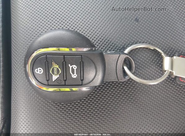 WMWLU5C55K2G04690 2019 MINI CLUBMAN Gray წინა პანელის ხედი