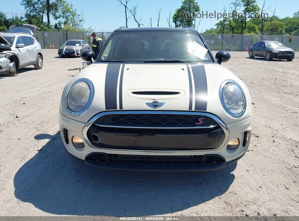 WMWLU5C5XH2E81624 2017 MINI CLUBMAN Cream Vista del cuadro de instrumentos