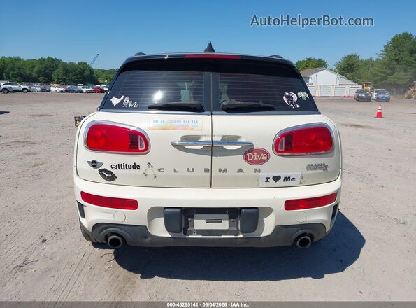 WMWLU5C5XH2E81624 2017 MINI CLUBMAN Cream 
