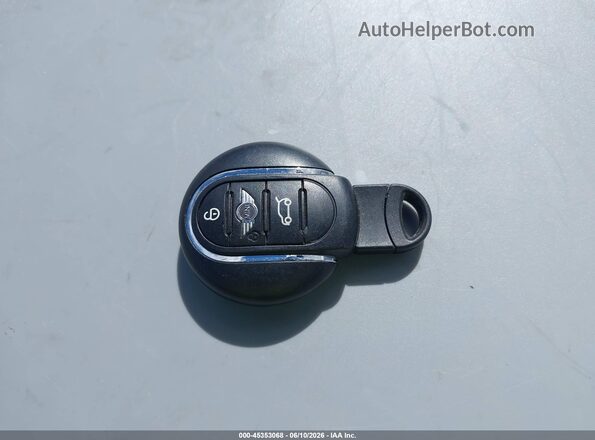WMWLU5C5XH2E82725 2017 MINI CLUBMAN Maroon Vista del salpicadero