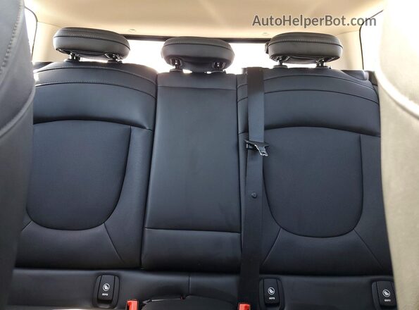 WMWLV7C02L2L93296 2020 MINI COOPER Black Հետևի նստատեղերի տեսք