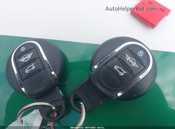 WMWXJ1C09L2N02427 2020 MINI CLUBMAN Green Widok deski rozdzielczej