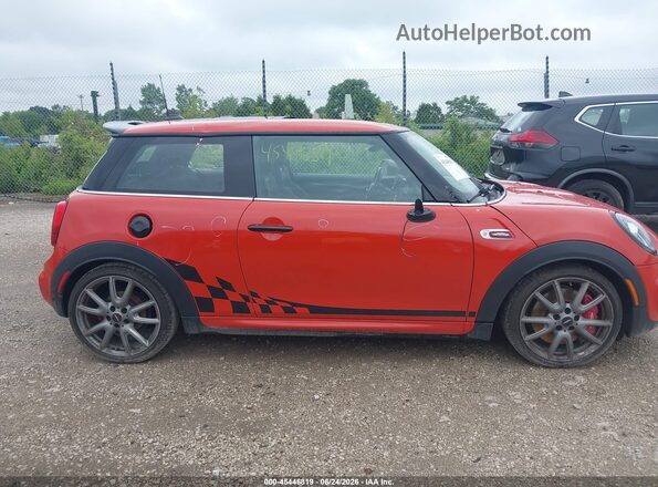 WMWXM9C56K2H81063 2019 MINI HARDTOP Orange Вид задньої частини салону