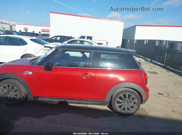 WMWXP7C57G3B33745 2016 MINI HARDTOP Red Вид задньої частини салону