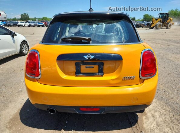WMWXU1C35H2F78965 2017 MINI COOPER Yellow Widok z tyłu