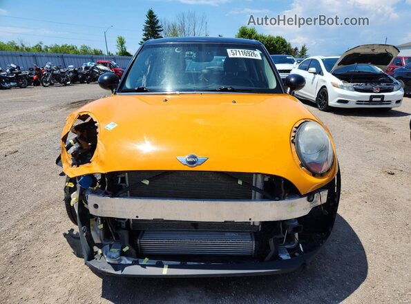 WMWXU1C35H2F78965 2017 MINI COOPER Yellow Widok z przodu
