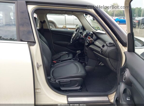 WMWXU1C50G2D12821 2016 MINI HARDTOP Белый Вид салона спереди
