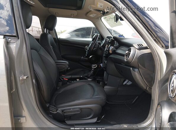 WMWXU1C51J2F79263 2018 MINI HARDTOP Серый Вид салона спереди