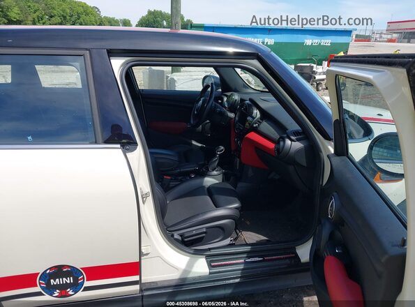 WMWXU1C57G2D12783 2016 MINI HARDTOP Cream Սալոնի դիմացի տեսք