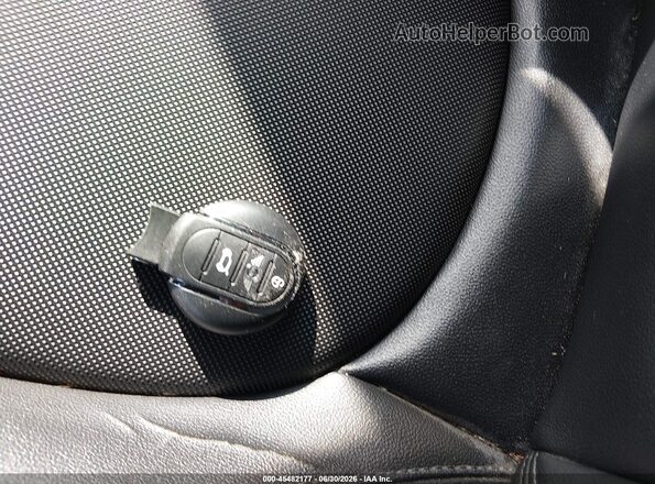 WMWXU3C34H2F48450 2017 MINI HARDTOP Blue Առջևի վահանակի տեսք