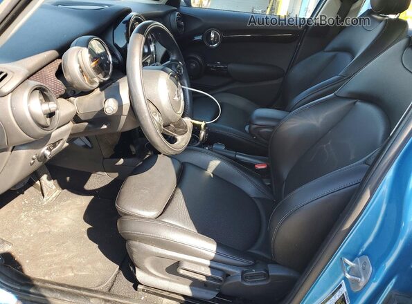 WMWXU3C52J2F49801 2018 MINI COOPER Blue Widok wnętrza z przodu