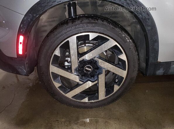 WMZ23GA00S7R14542 2025 MINI COUNTRYMAN Серебряный Панорамный вид салона 360°