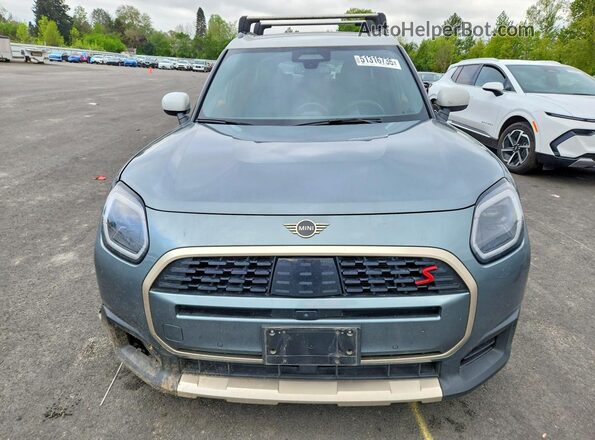 WMZ23GA09S7R90793 2025 MINI COUNTRYMAN Бирюзовый Вид спереди