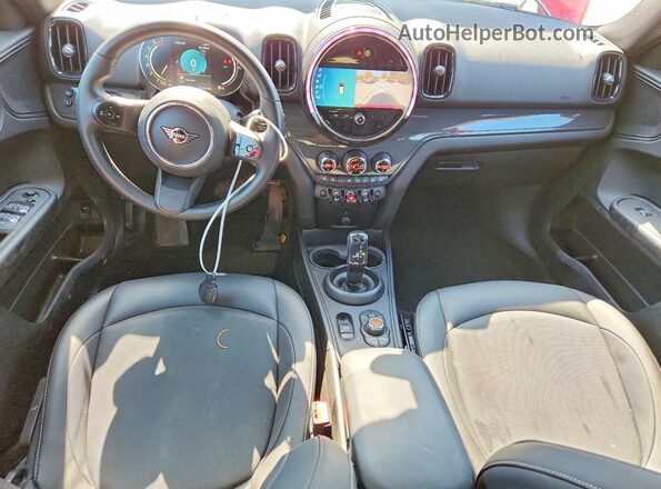 WMZ43BR04N3N29822 2022 MINI COOPER Red Dashboard view