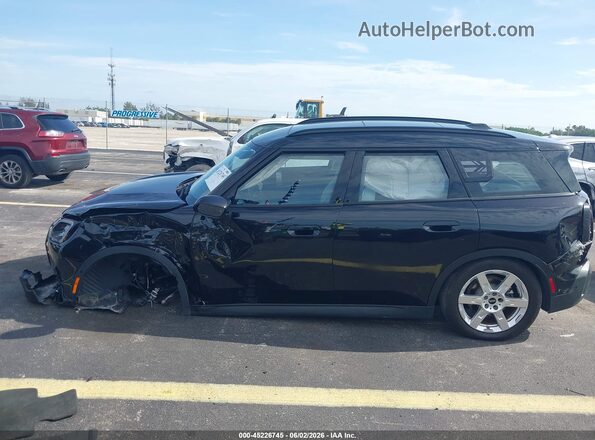 WMZ53GA02S7R60449 2025 MINI SE COUNTRYMAN Черный Панорамный вид салона 360°