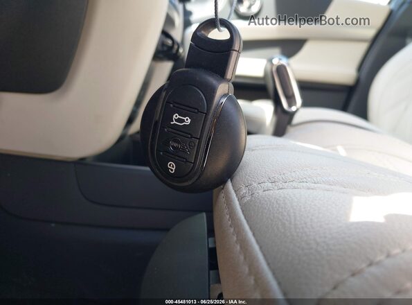 WMZ83BR00R3S13003 2024 MINI COUNTRYMAN Light Blue Vista del salpicadero