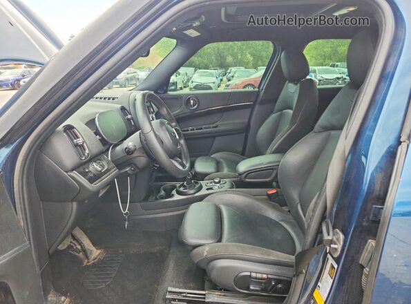 WMZ83BR07N3N36829 2022 MINI COOPER Teal Front interior view