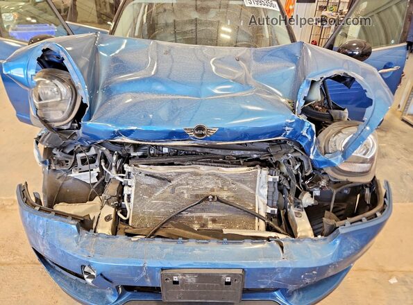 WMZYS7C30J3E08545 2018 MINI COOPER Blue Vista interior trasera